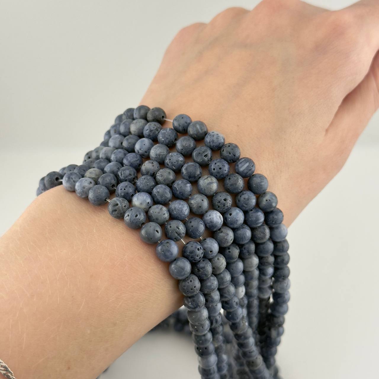 Коралл губчатый тонированный размер 6мм 8мм 10мм